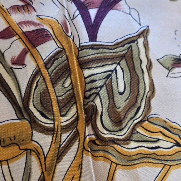 Vintage Silk Floral Square Scarf 35x35 Red Beige Botanical - Picture 10 of 15